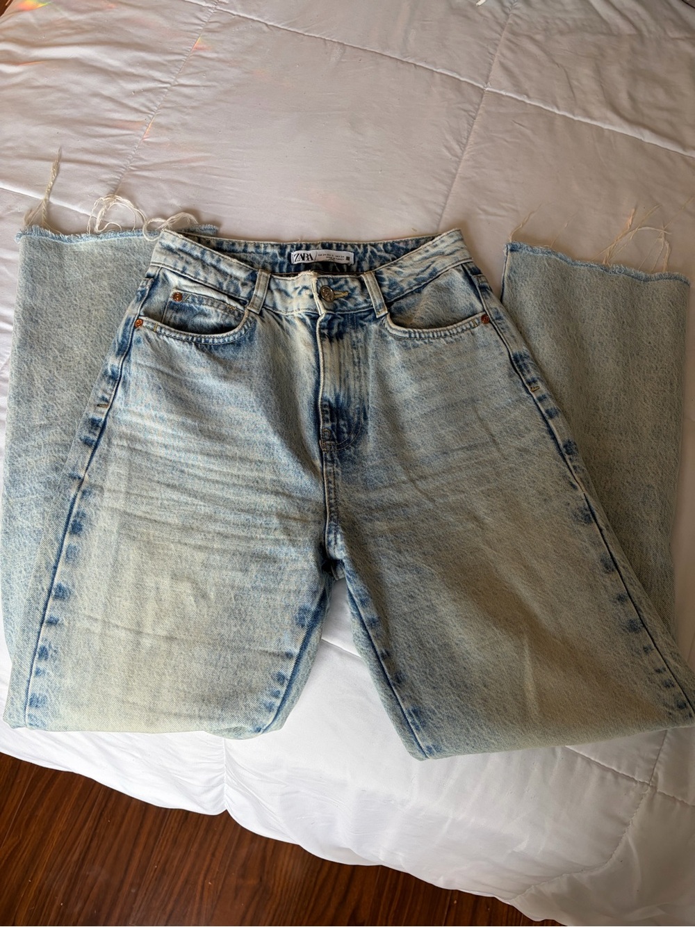 Zara Light Blue Washed Women’s Jeans High-waisted Straight Leg Size 2